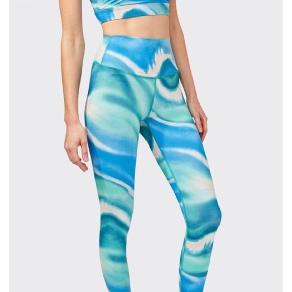 SPLITS59 SET - BLUE/GREEN TIE DYE GERI BRA TOP & LIV HIGH WAIST LEGGINGS - Picture 13 of 14